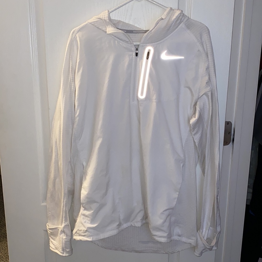 Nike Dri-Fit Pullover - Picture 2 of 10